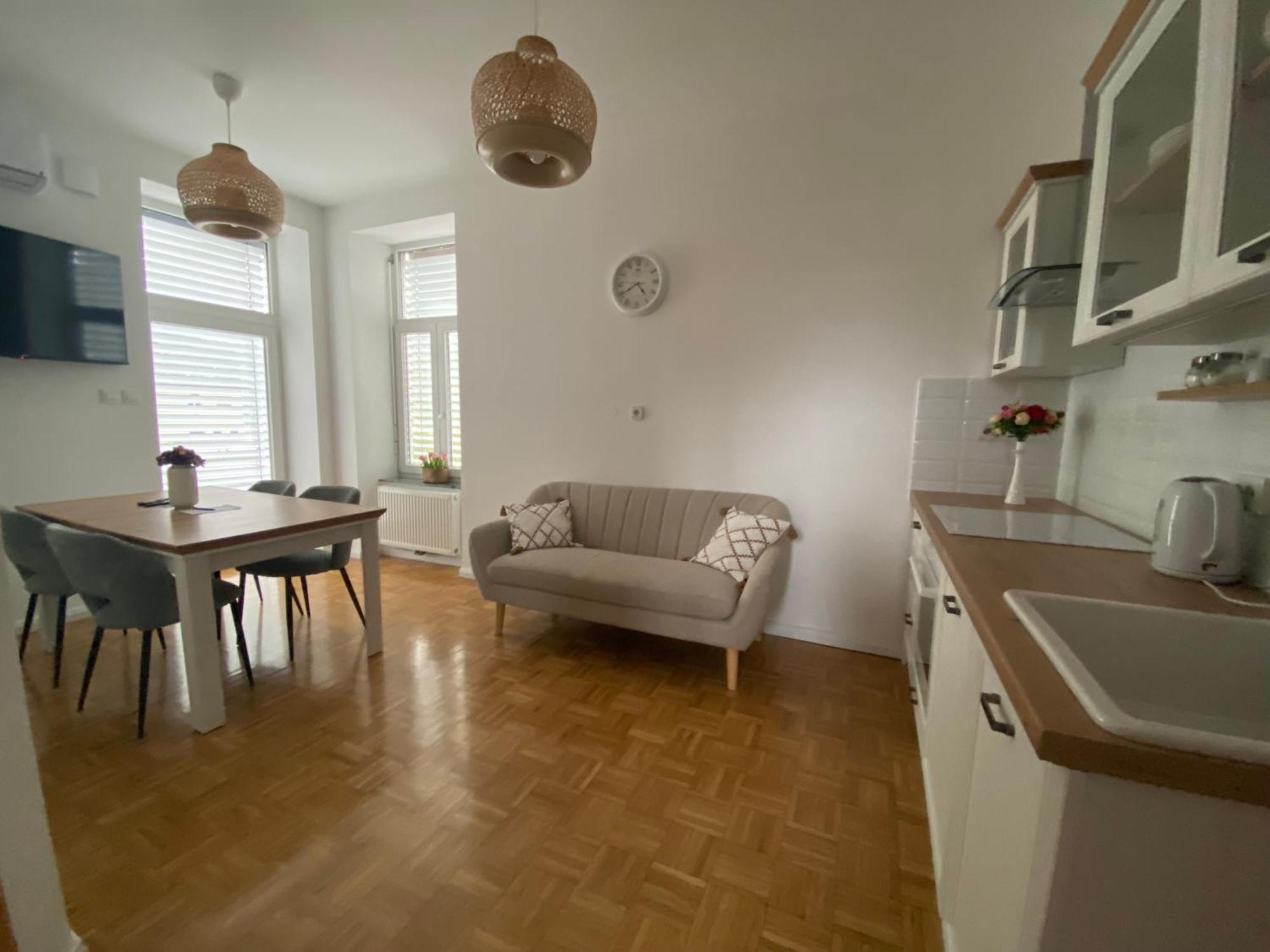 Apartma Rogatec Exterior photo
